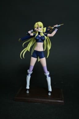 Densetsu no Yuusha no Densetsu - Ferris Eris