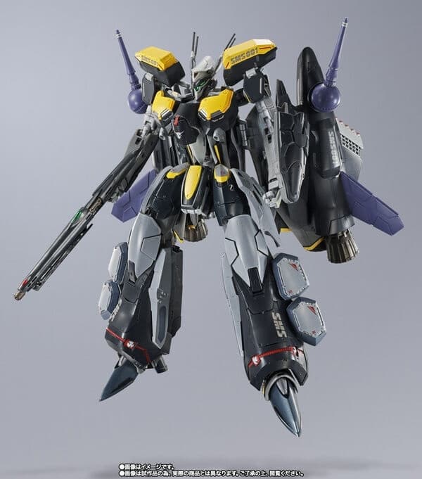 Macross Frontier - Ozma Lee's VF-25S Armored Messiah Valkyrie - Ozma Lee's VF-25S Messiah Valkyrie - DX Chogokin - Revival Ver.