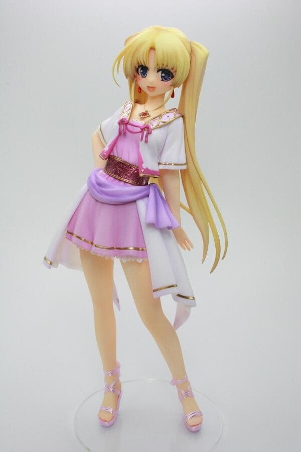 Aiyoku no Eustia - Licia de novus Yurii
