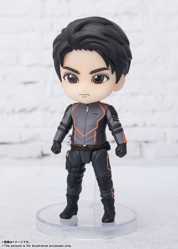 Ultraman Decker - Asumi Kanata - Figuarts Mini