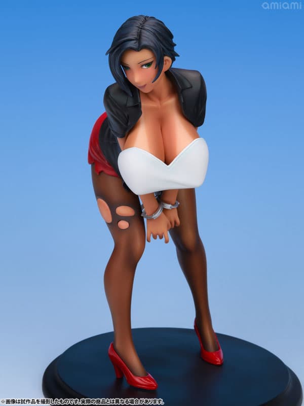 THE SEX SWEEPERS - Akino Shinjo Suntanned ver. 1/6 Complete Figure