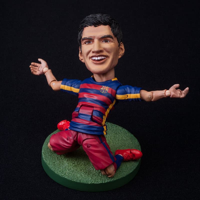 TOYS ROCKA! FC Barcelona SUAREZ Action Figure