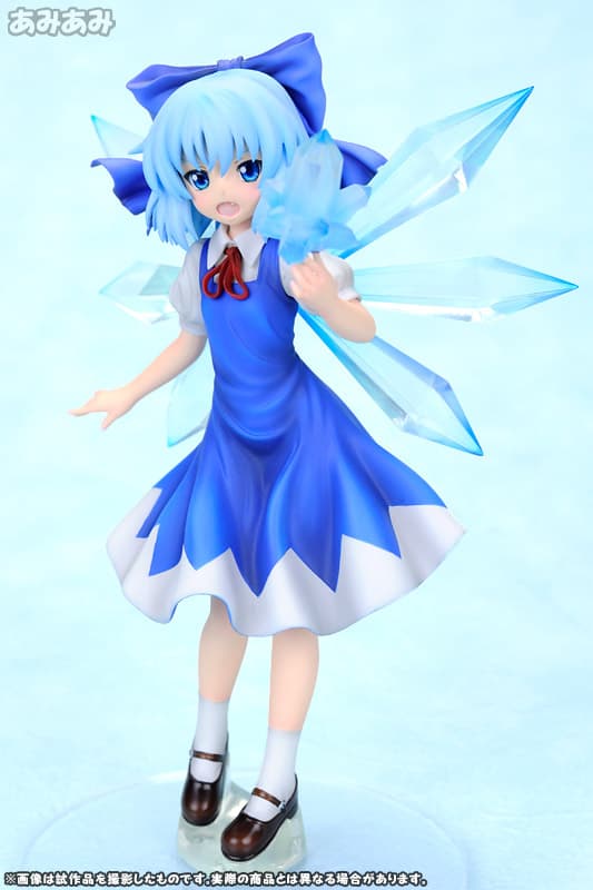 Touhou Project - Ice Fairy of the Lake "Cirno" 1/8 Complete Figure