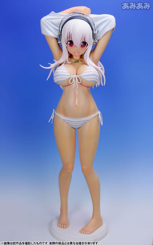 Super Sonico Suntanned Ver. Stripe Bikini 1/2 Complete Polyresin Figure