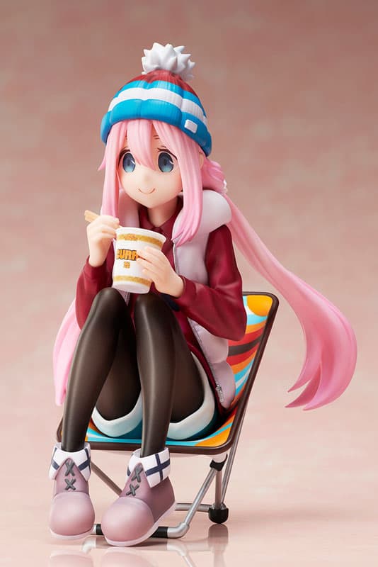 Yuru Camp Nadeshiko Kagamihara 1/8 Premium Noodle Stopper Figure