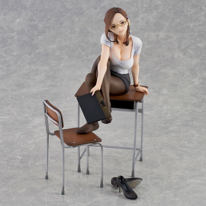 Miru Tights Gogatsubyou? Sensei ga Naoshite Ageyokka? Yuiko Sensei LIMITED edition. Complete Figure