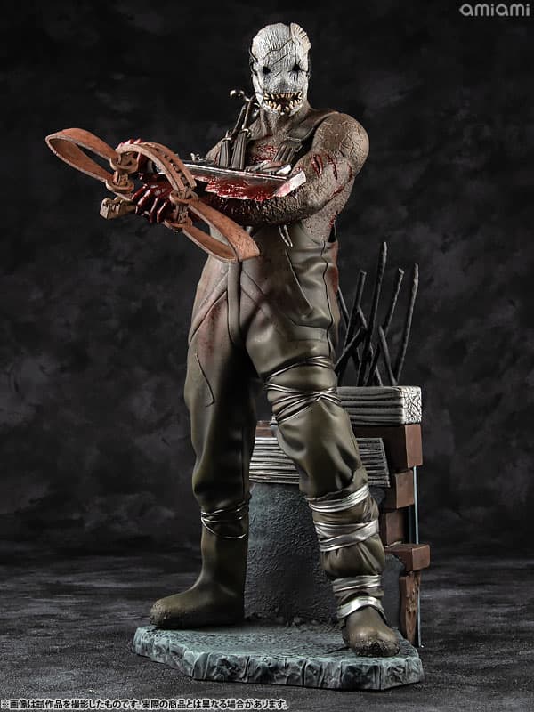 DEAD BY DAYLIGHT Trapper Complete Figure