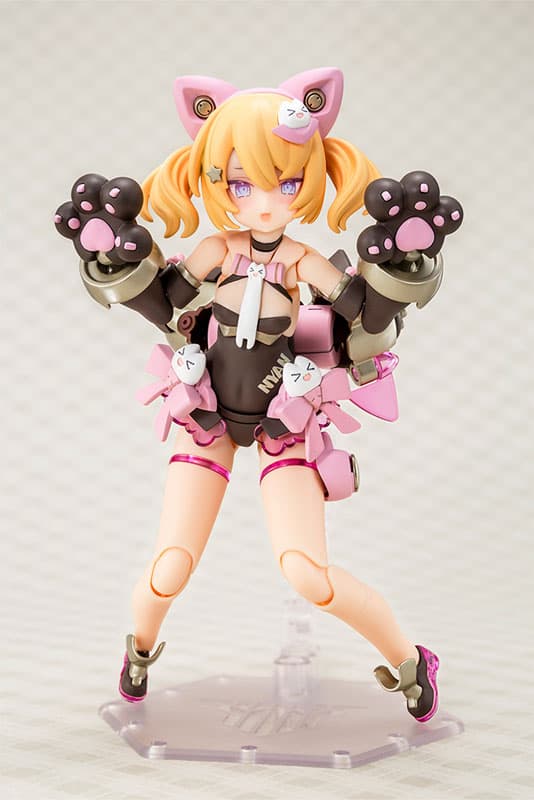 Megami Device PUNI MOFU KURO MAO 1/1 Plastic Model