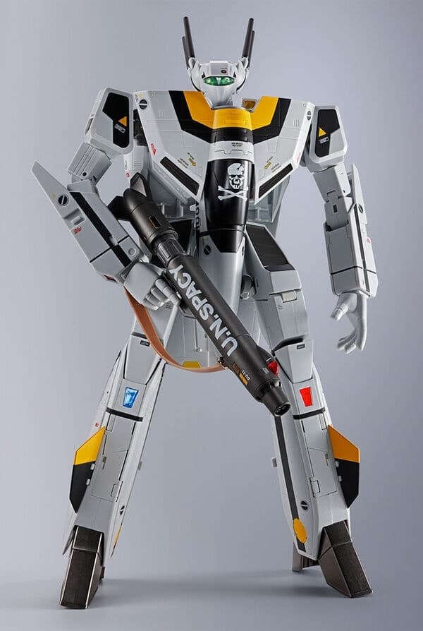 Choujikuu Yousai Macross - Roy Focker's VF-1S Valkyrie - DX Chogokin - Revival Ver.