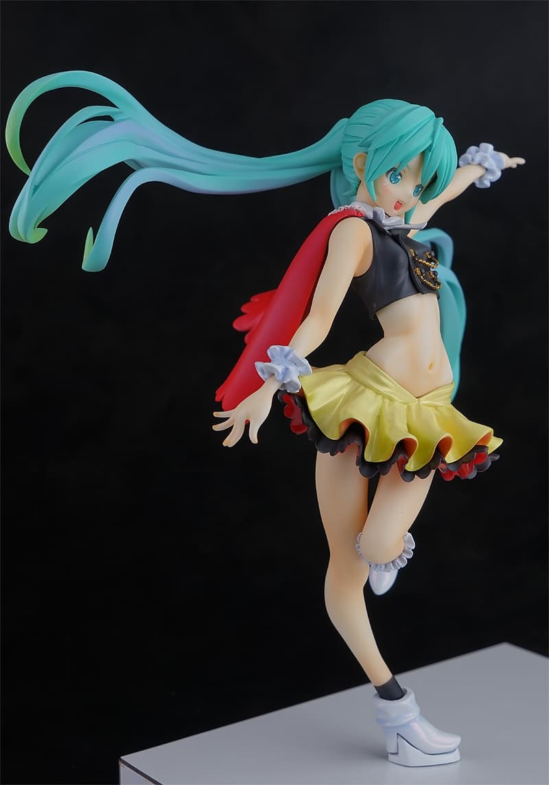 Figure image