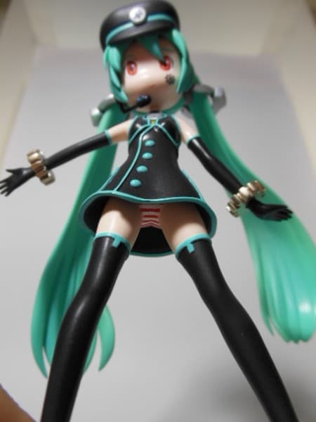 Figure image