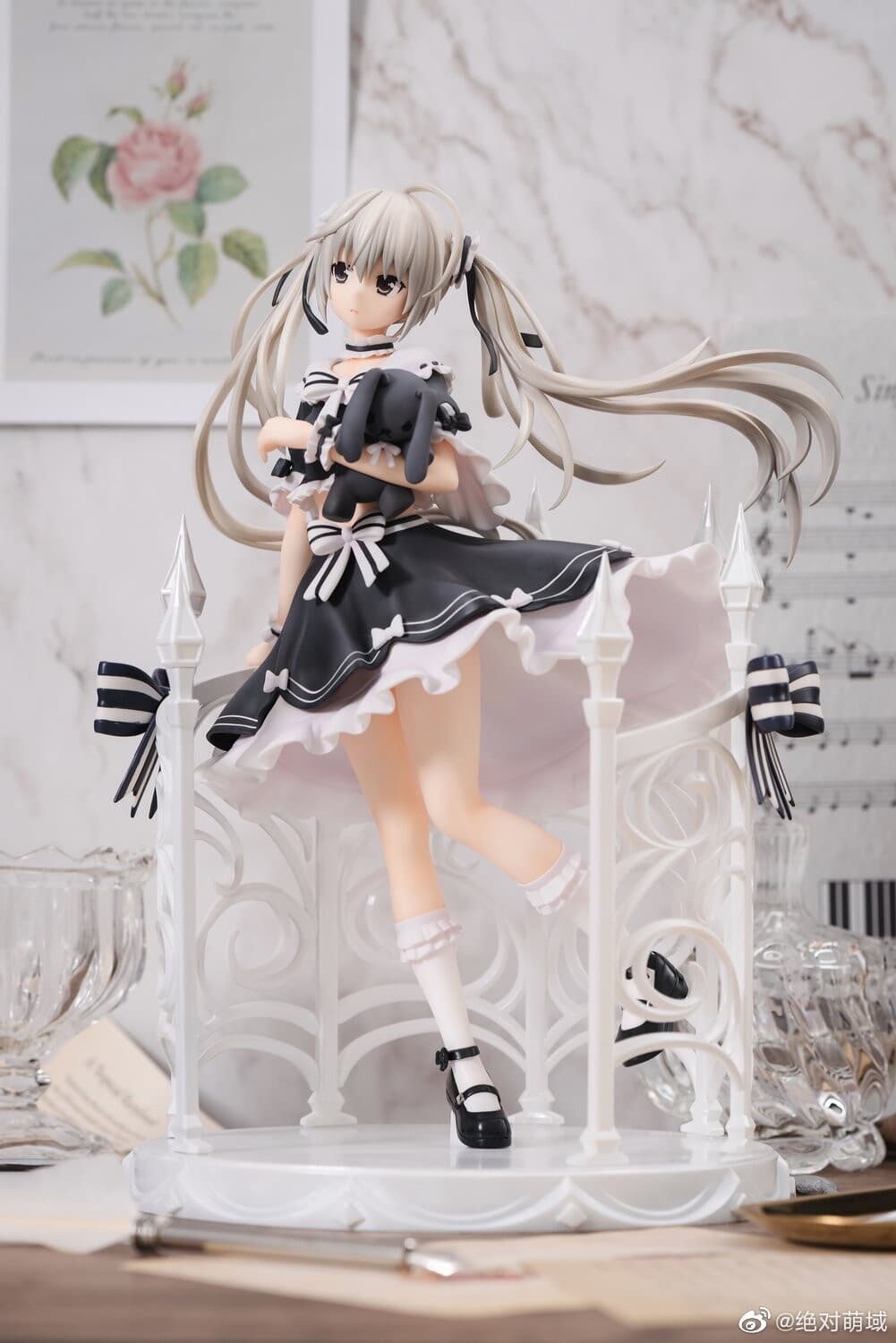 Figure image