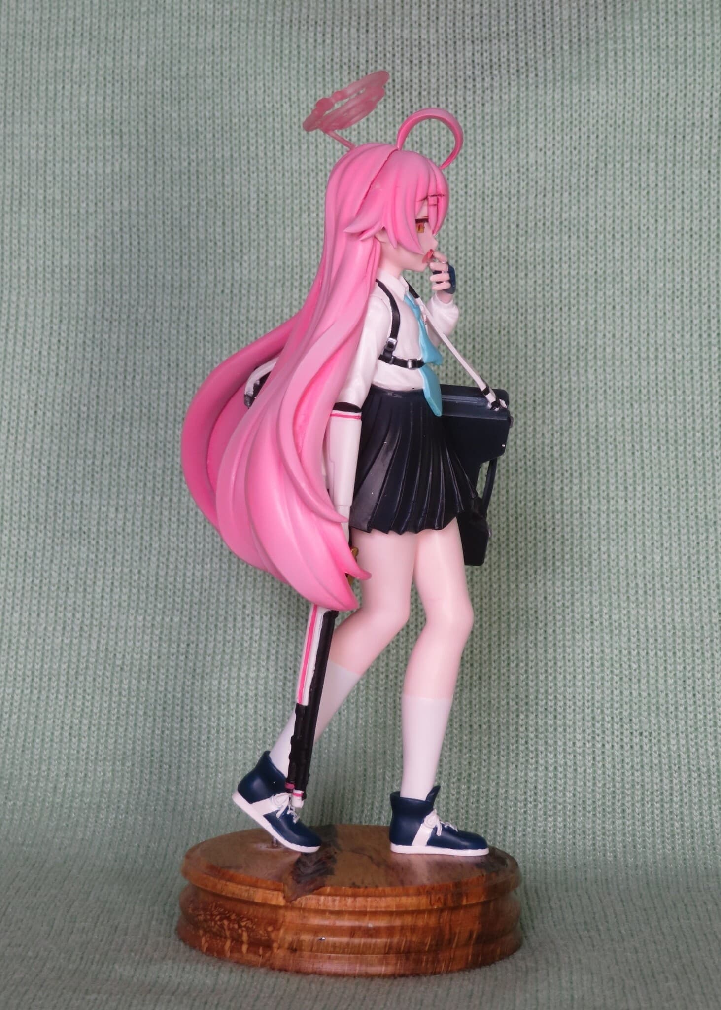 Figure image