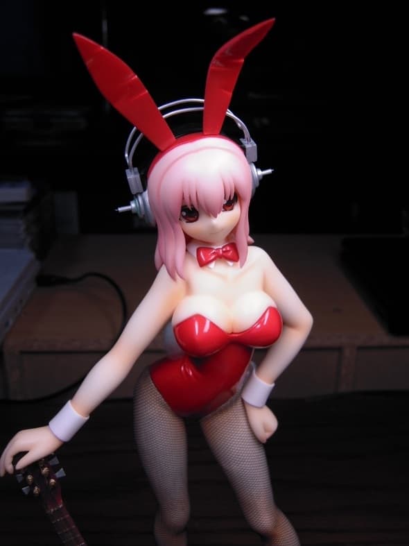 Figure image