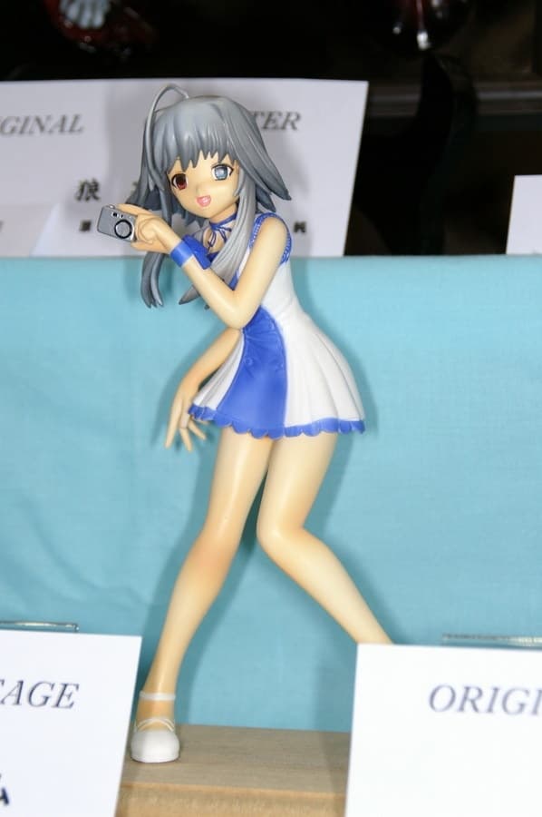 Figure image