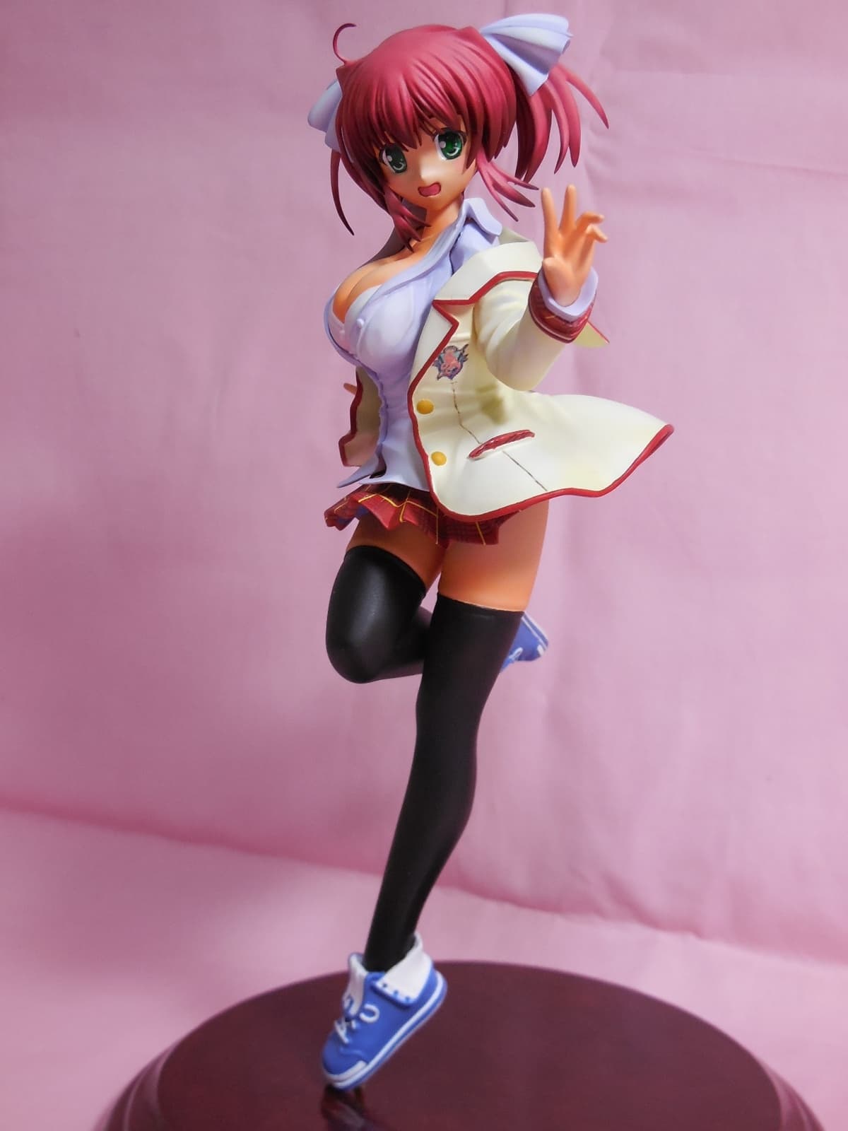 Figure image