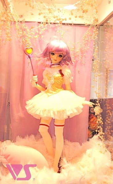 Figure image