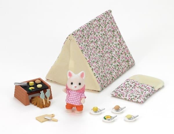 Sylvanian Families - Tiffany Golightly - Seaside Series - O Tomari Camp Set