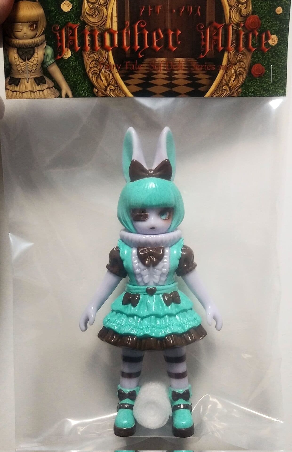 Figure image