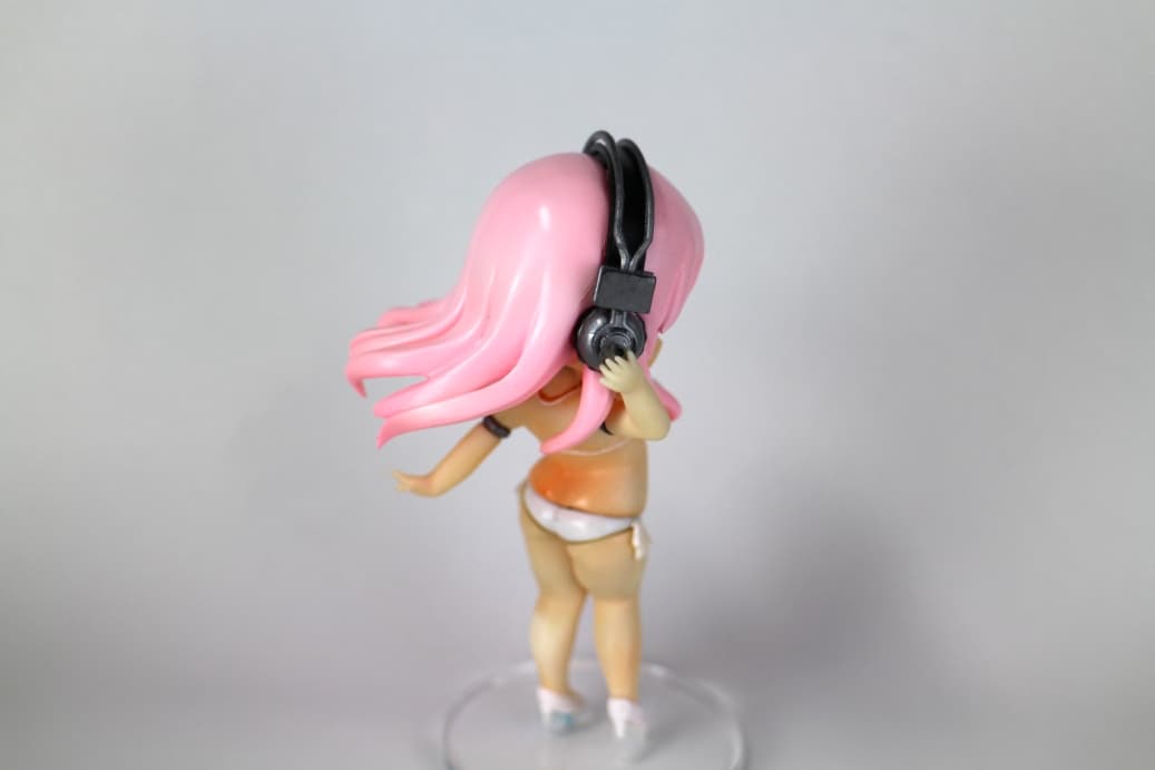 Figure image