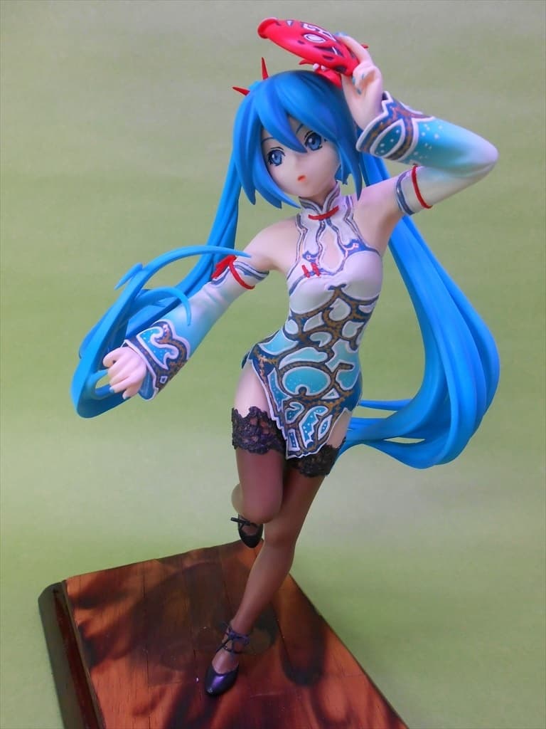 Figure image