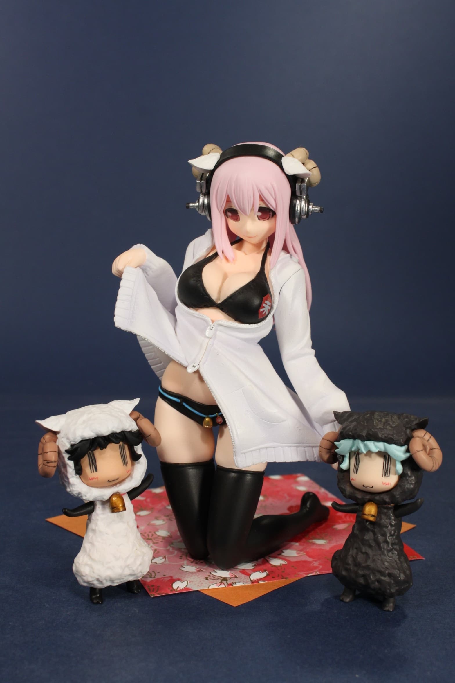 Figure image