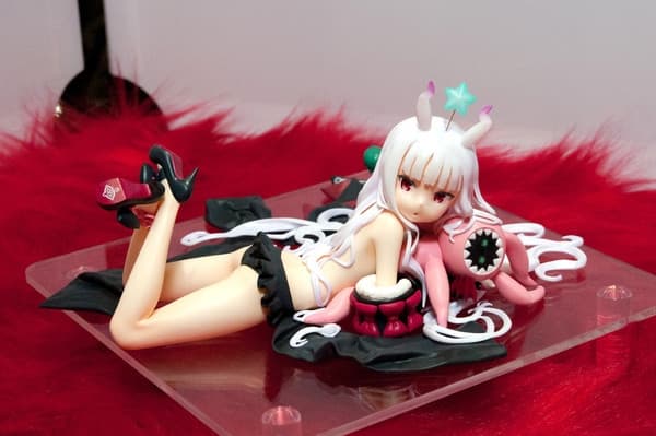 Sekai Seifuku ~ Bouryaku no Zvezda - Garakuuchika - KuruKuru - Venera-sama