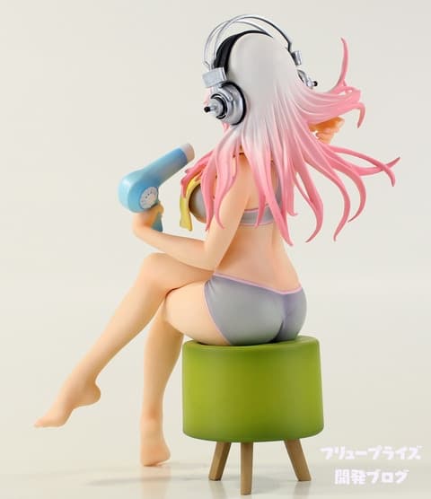 Figure image